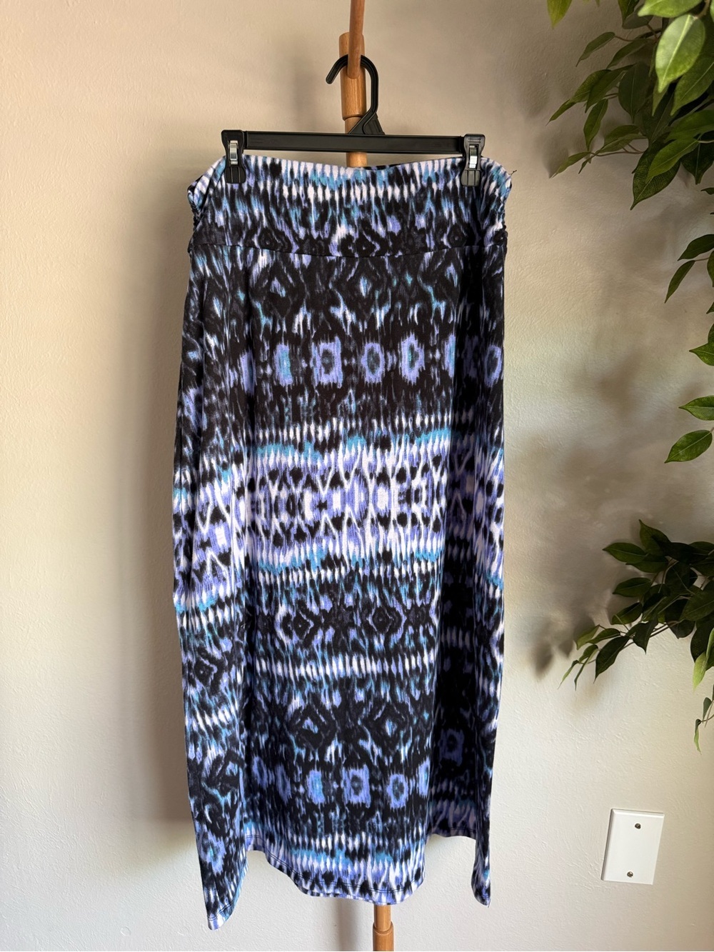 Vintage Faded Glory Boho Blue Patterned Maxi Skirt Women’s Size Large USA 12-14